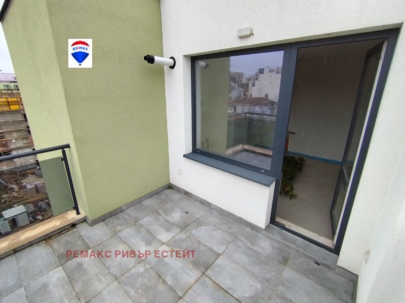 Продава 2-СТАЕН, гр. Русе, Център, снимка 11 - Апартаменти - 52703320