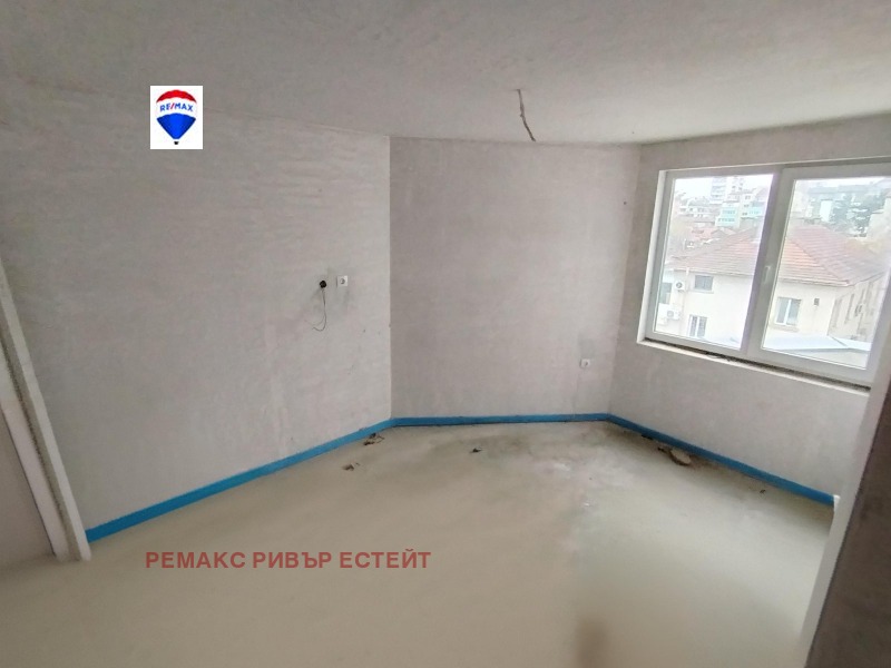 Продава 2-СТАЕН, гр. Русе, Център, снимка 5 - Апартаменти - 52703320