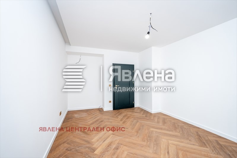 Продава 3-СТАЕН, гр. София, Център, снимка 4 - Апартаменти - 54176481