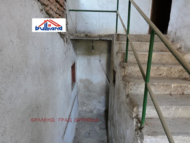 Продава КЪЩА, гр. Дупница, област Кюстендил, снимка 13 - Къщи - 52746514