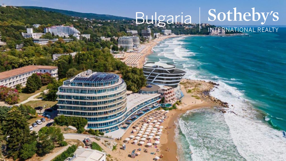 Продава 3-СТАЕН, гр. Варна, к.к. Св.Св. Константин и Елена, снимка 2 - Апартаменти - 52048629