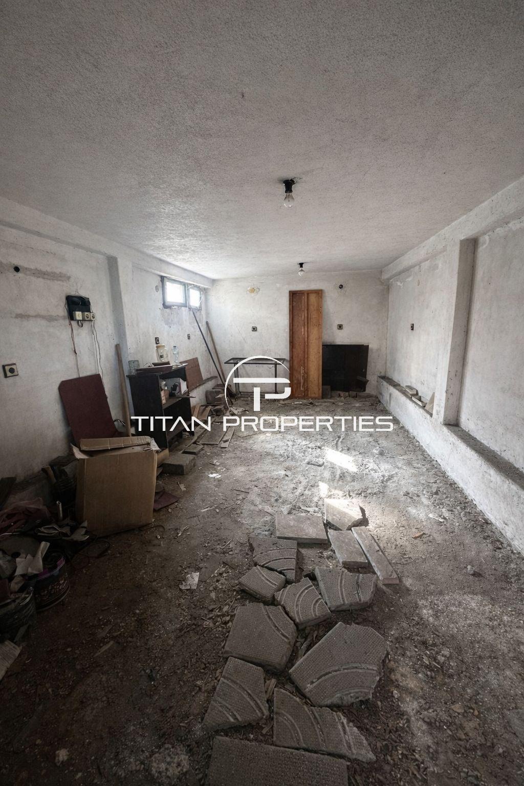Продава ЕТАЖ ОТ КЪЩА, гр. Пловдив, Съдийски, снимка 12 - Етаж от къща - 52721224