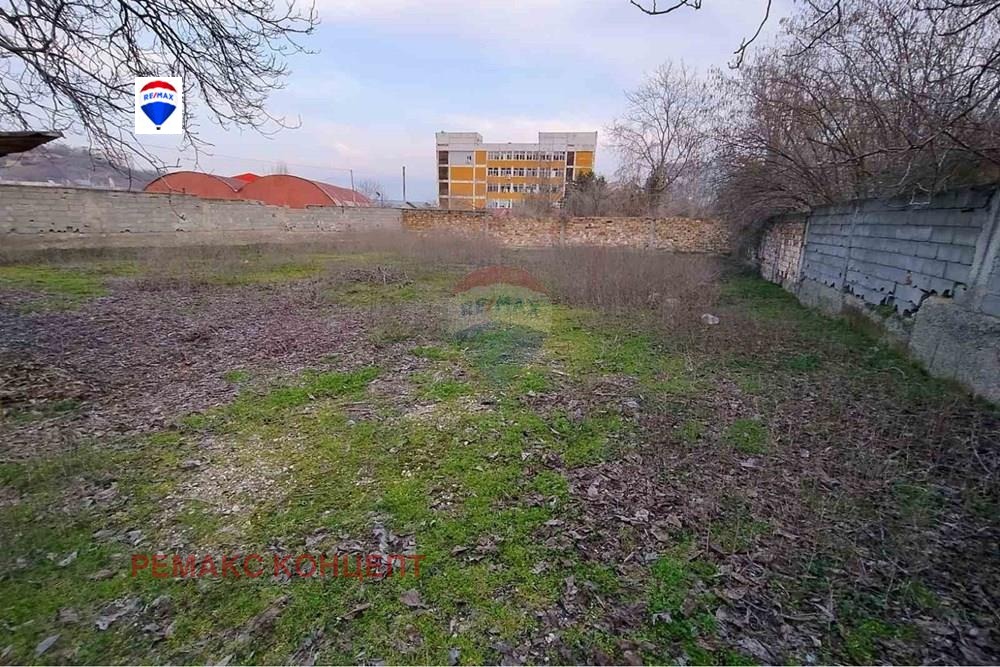 Продава ПАРЦЕЛ, гр. Шумен, м-т Под Манастира