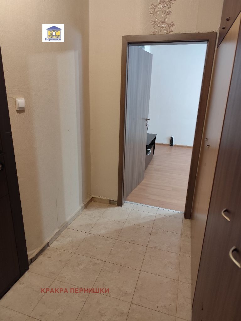 Продава  1-стаен град Перник , Могиличе , 46 кв.м | 34453963 - изображение [8]