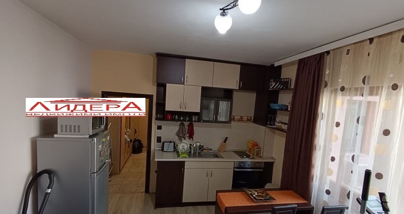 Eladó  1 hálószoba Plovdiv , Trakija , 45 négyzetméter | 76751814 - kép [3]