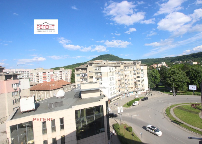 En venta  1 dormitorio Gabrovo , Tsentar , 68 metros cuadrados | 14459761