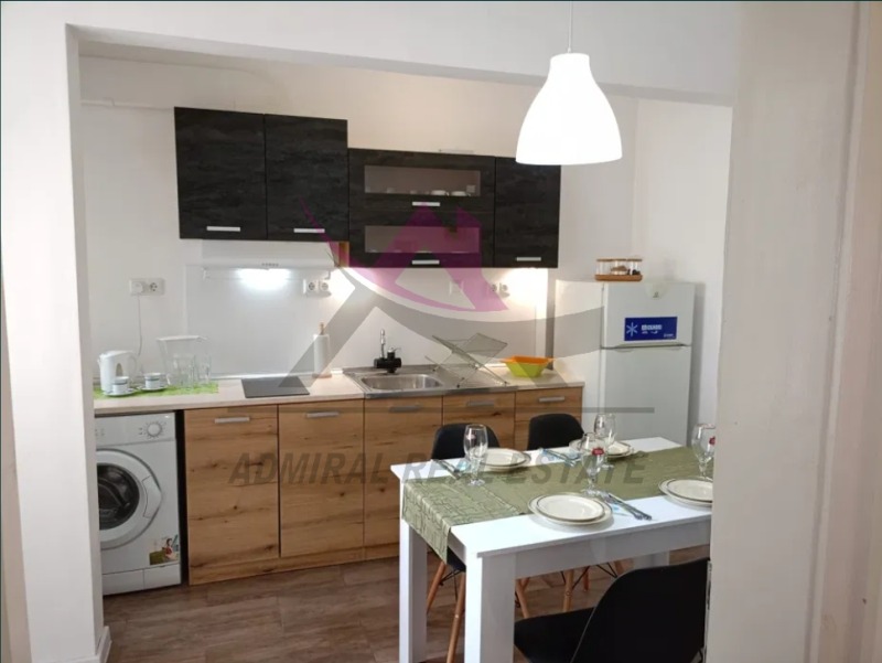 Myytävänä  1 makuuhuone Varna , Gratska mahala , 70 neliömetriä | 44664896 - kuva [2]
