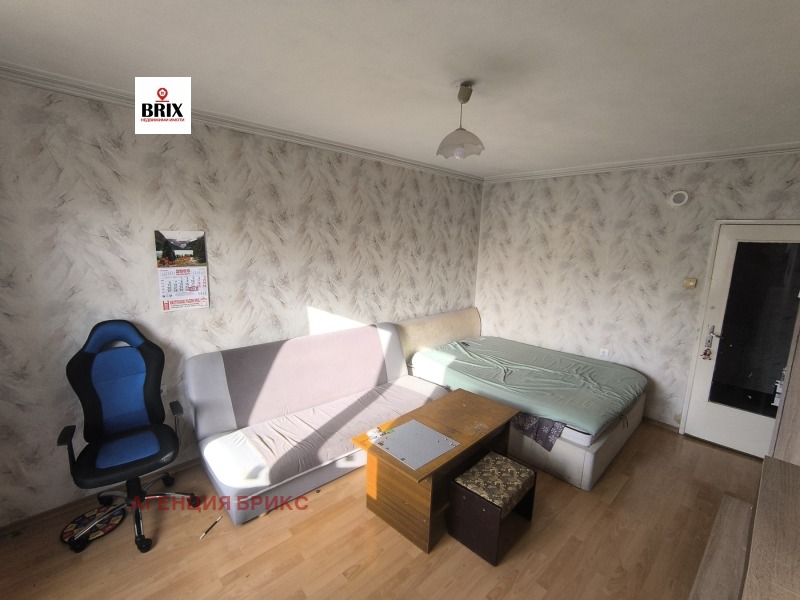 Продава 2-СТАЕН, гр. Русе, Възраждане, снимка 2 - Апартаменти - 52570288