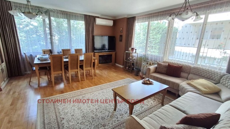 Na prodej  2 ložnice Sofia , Manastirski livadi , 128 m2 | 65711106