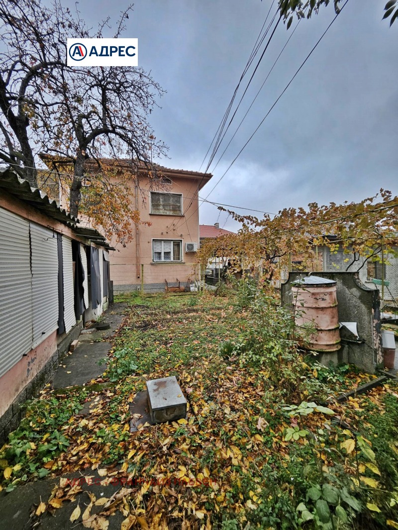 Продава ЕТАЖ ОТ КЪЩА, гр. Плевен, Сторгозия, снимка 3 - Етаж от къща - 53496671