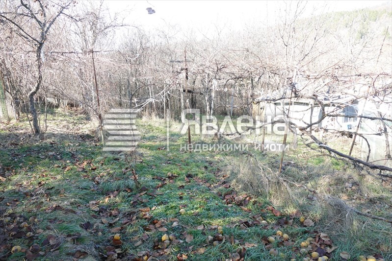 Продава КЪЩА, с. Извор, област София област, снимка 2 - Къщи - 54419282