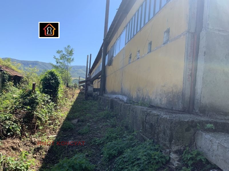 À venda  Construção industrial região Montana , Varchec , 1015 m² | 43349990 - imagem [10]