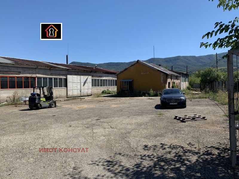 À venda  Construção industrial região Montana , Varchec , 1015 m² | 43349990 - imagem [9]