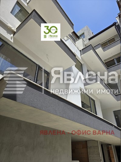 Продава 2-СТАЕН, гр. Варна, Колхозен пазар, снимка 1 - Aпартаменти - 46435263
