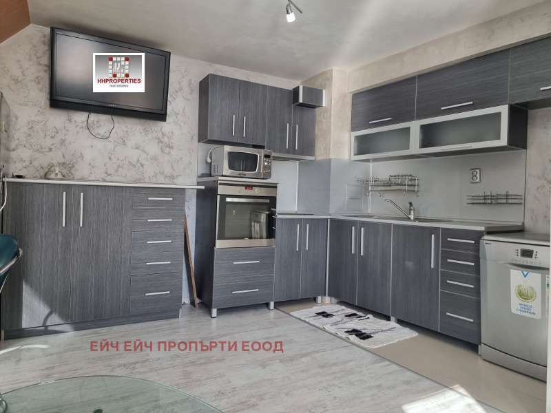 Продава 3-СТАЕН, гр. Пловдив, Център, снимка 3 - Апартаменти - 53602928