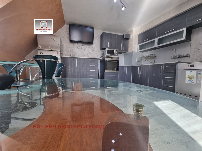 Продава 3-СТАЕН, гр. Пловдив, Център, снимка 2 - Апартаменти - 53602928