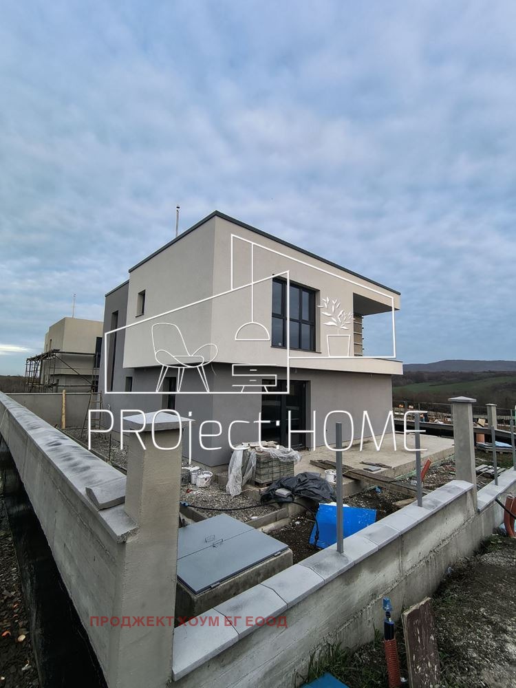 Продава КЪЩА, гр. Бургас, с. Маринка, снимка 2 - Къщи - 52749259