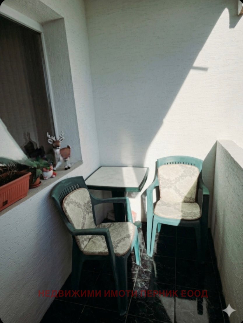 Продава 2-СТАЕН, гр. Перник, Тева, снимка 12 - Апартаменти - 54300623