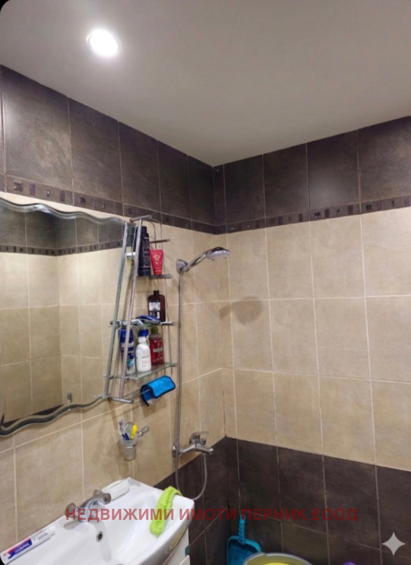 Продава 2-СТАЕН, гр. Перник, Тева, снимка 14 - Апартаменти - 54300623