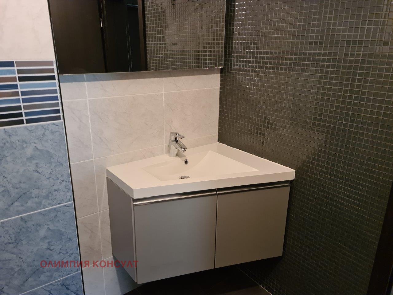 Продава 2-СТАЕН, гр. Пловдив, Кючук Париж, снимка 2 - Апартаменти - 54751081