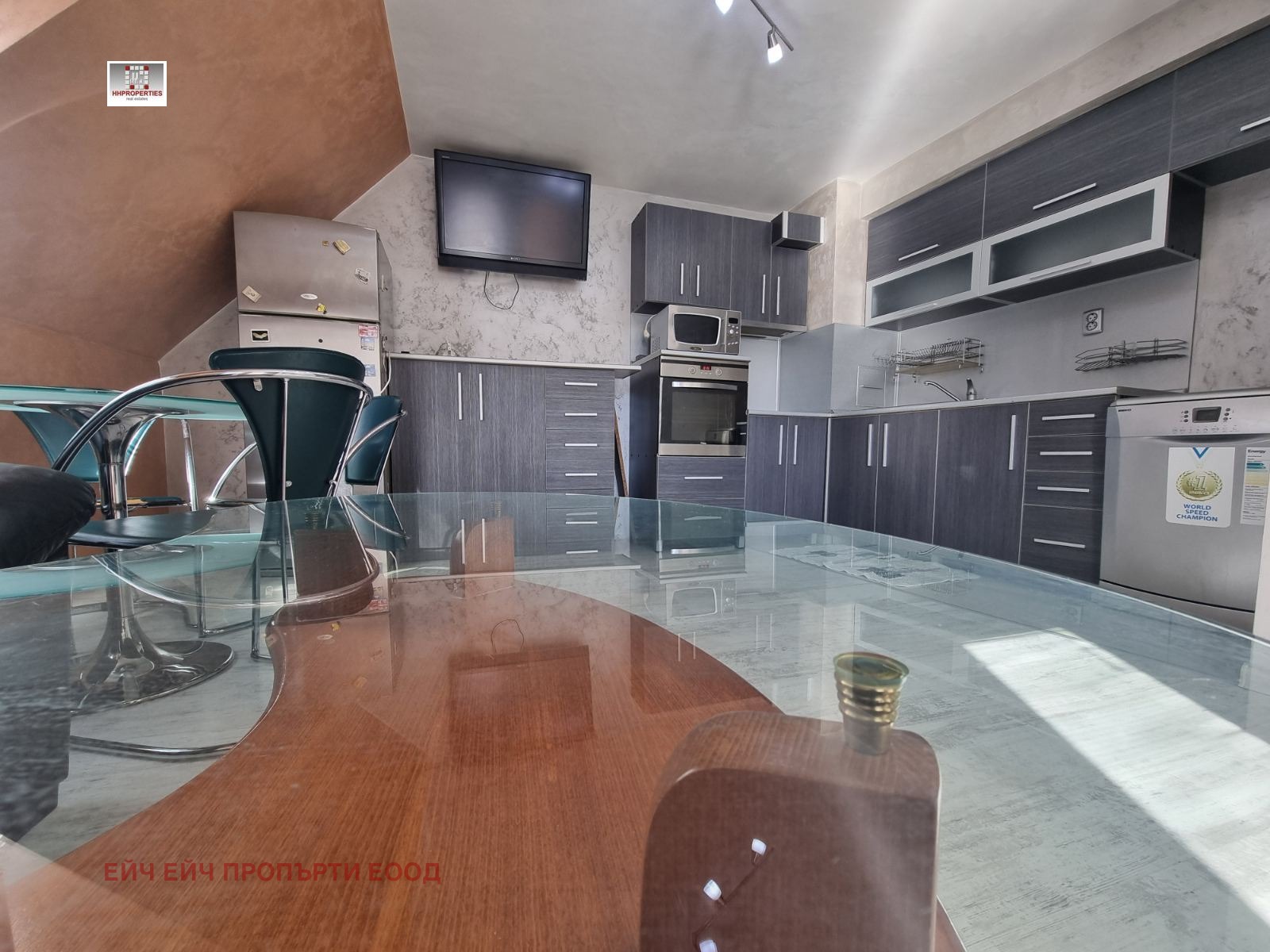 Продава 3-СТАЕН, гр. Пловдив, Център, снимка 2 - Апартаменти - 53602928