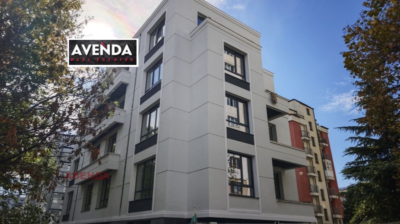 Продава 4-СТАЕН в град София, Младост 4 - 173 кв.м / 320 000 € » 625 865.60 лв., АВЕНДА
