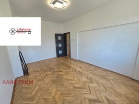 2 bedroom Tsentar, Sofia