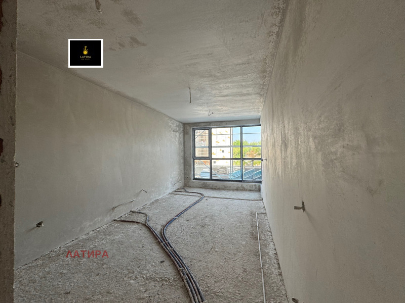 Na prodej  1 ložnice Sofia , Malinova dolina , 149 m2 | 42234312 - obraz [12]