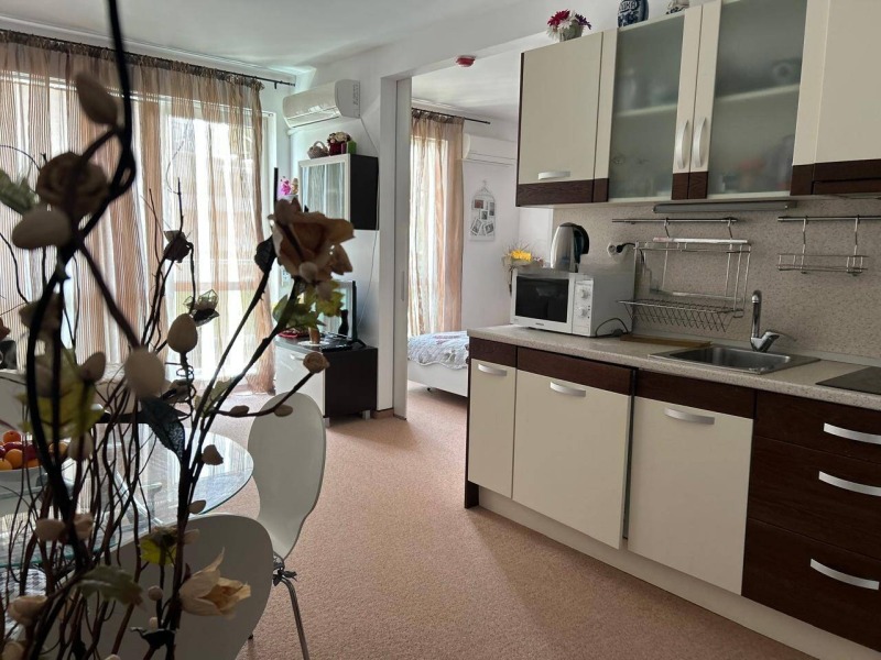 In vendita  1 camera da letto Burgas , Sarafovo , 42 mq | 19560728 - Immagine [2]