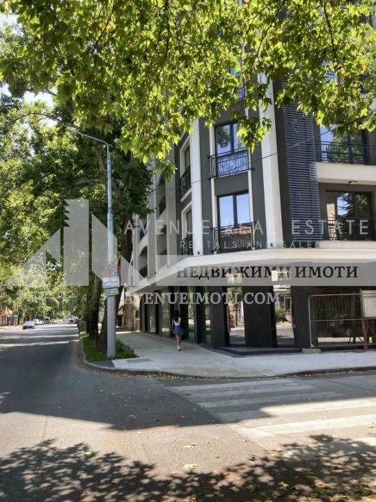 Продава 2-СТАЕН, гр. Пловдив, Център, снимка 2 - Апартаменти - 52460908