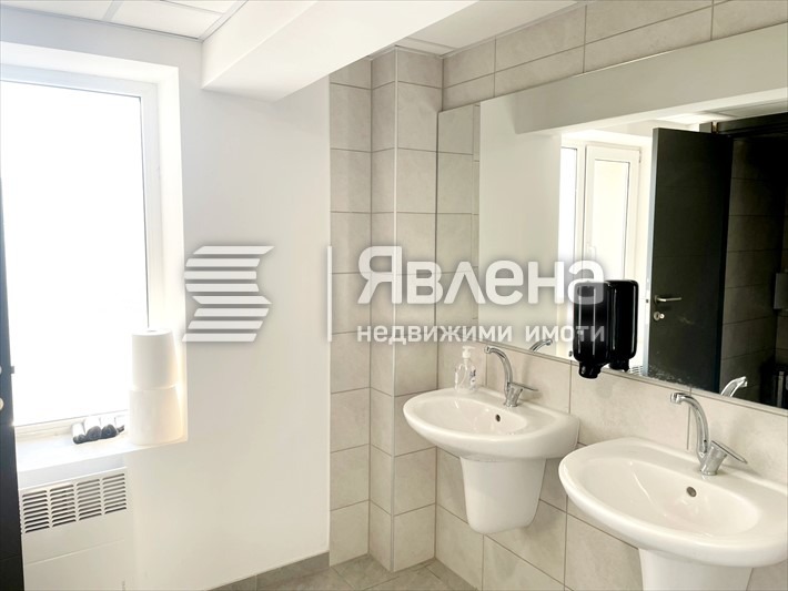 Продава ОФИС, гр. Пловдив, Център, снимка 10 - Офиси - 56333113