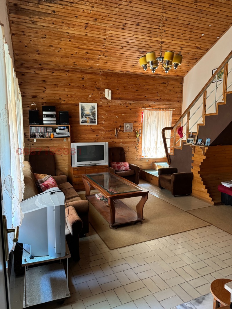 Продава КЪЩА, гр. Плевен, Широк център, снимка 8 - Къщи - 52782154