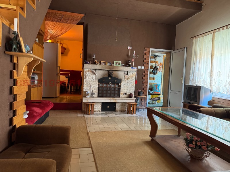 Продава КЪЩА, гр. Плевен, Широк център, снимка 7 - Къщи - 52782154