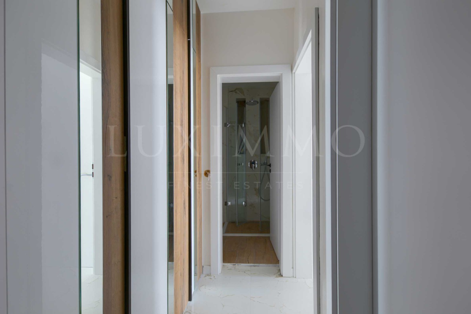 Продава 2-СТАЕН, гр. София, Кръстова вада, снимка 12 - Апартаменти - 56119630