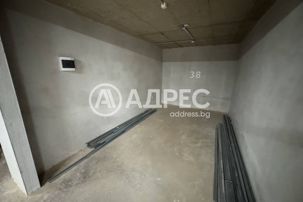 Продава ГАРАЖ, ПАРКОМЯСТО, гр. София, Малинова долина, снимка 5 - Гаражи и паркоместа - 54355692