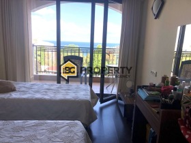 2 slaapkamers k.k. Zlatni pjasatsi, Varna 4