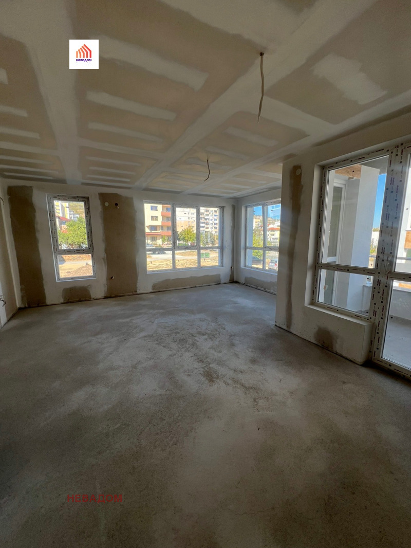 À venda  1 quarto Stara Zagora , Jeleznik - centar , 81 m² | 20551437 - imagem [12]