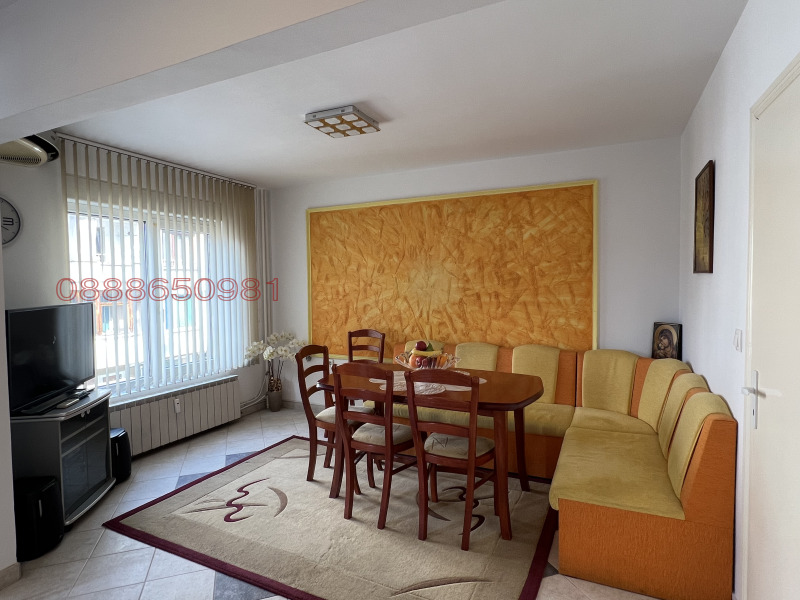 Продава 3-СТАЕН, гр. Русе, Център, снимка 3 - Апартаменти - 53575973