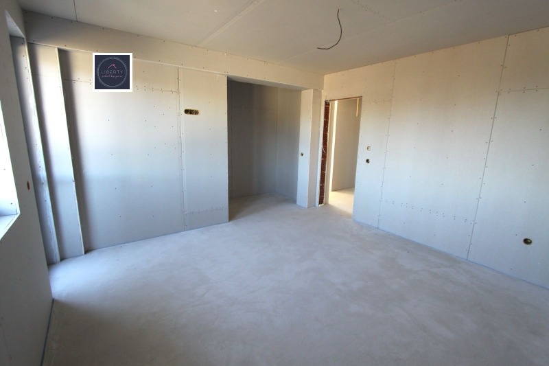 Продава КЪЩА, с. Гурмазово, област София област, снимка 9 - Къщи - 52616451