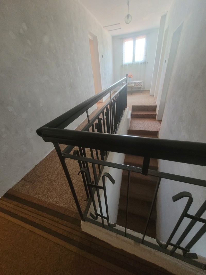 Продава  Къща област Плевен , с. Гривица , 475 кв.м | 50646789 - изображение [7]