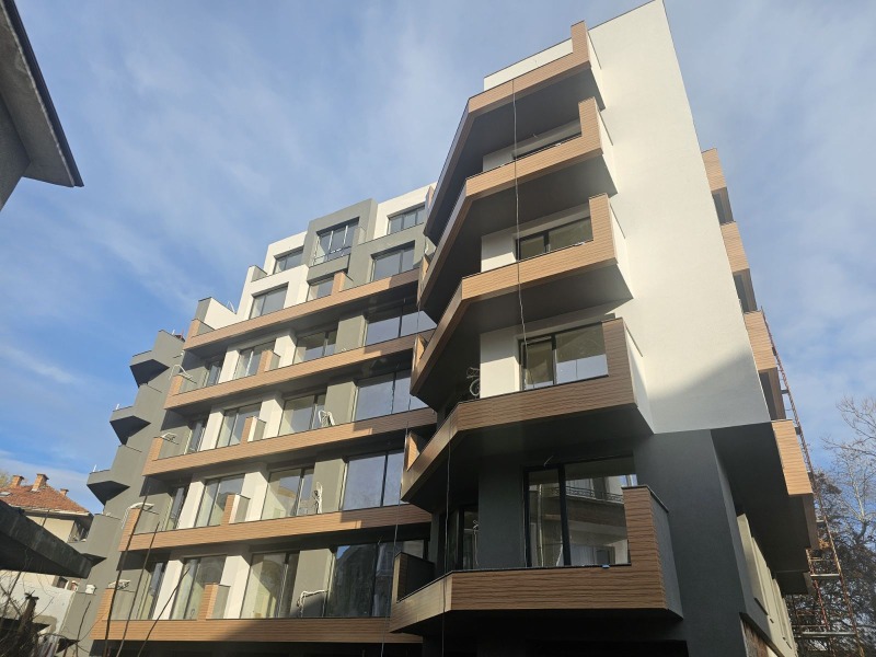 Продава 2-СТАЕН в град Пловдив, Кършияка - 63 кв.м / 119 500 € » 233 721.69 лв., ЛИДЕРА