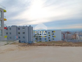 1 ložnice m-t Pčelina, Varna 12
