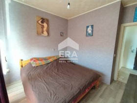 1 ložnice m-t Pčelina, Varna 7