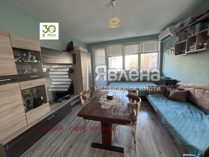 Продава 2-СТАЕН, гр. Варна, Окръжна болница-Генерали, снимка 2 - Апартаменти - 54231599