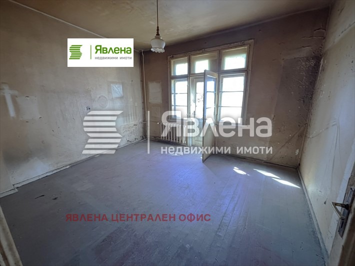 Продава 2-СТАЕН, гр. София, Център, снимка 2 - Апартаменти - 54673394