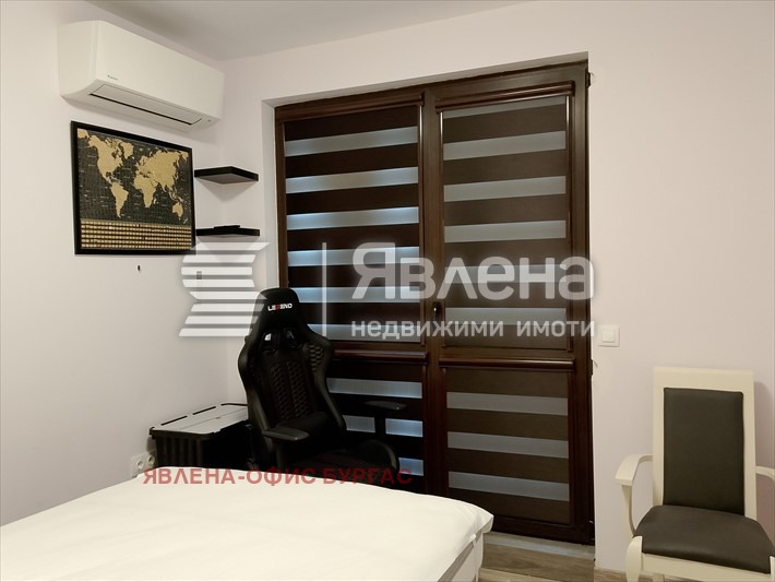 Продава 3-СТАЕН, гр. Бургас, Център, снимка 11 - Апартаменти - 52729855