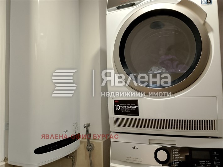 Продава 3-СТАЕН, гр. Бургас, Център, снимка 14 - Апартаменти - 52729855