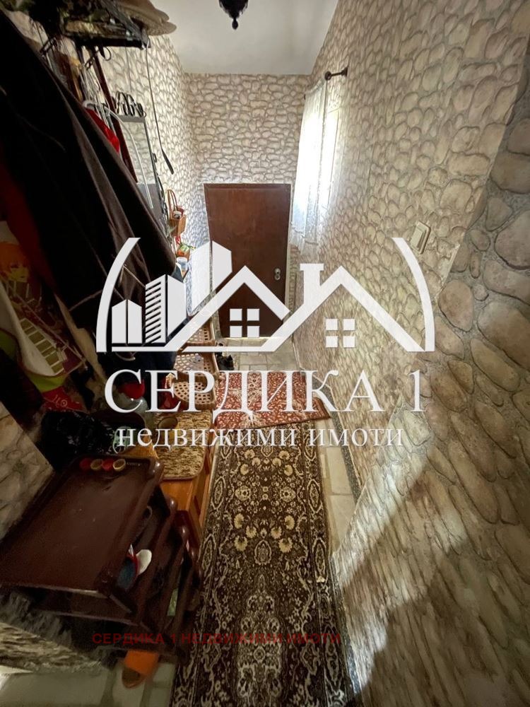 Продава КЪЩА, с. Ребро, област Перник, снимка 13 - Къщи - 55659323