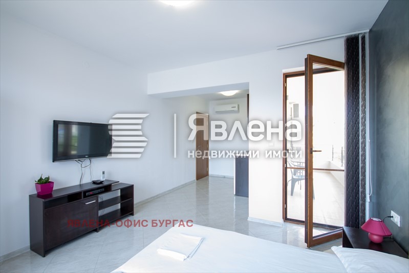 Продава ХОТЕЛ, гр. Приморско, област Бургас, снимка 10 - Хотели - 51913695