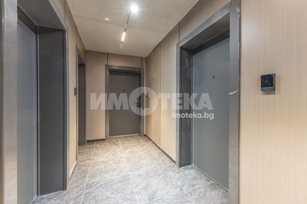 Продава 3-СТАЕН, гр. Варна, Център, снимка 11 - Апартаменти - 56201981